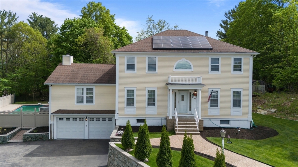 Property Photo:  87 Hammersmith Dr  MA 01906 