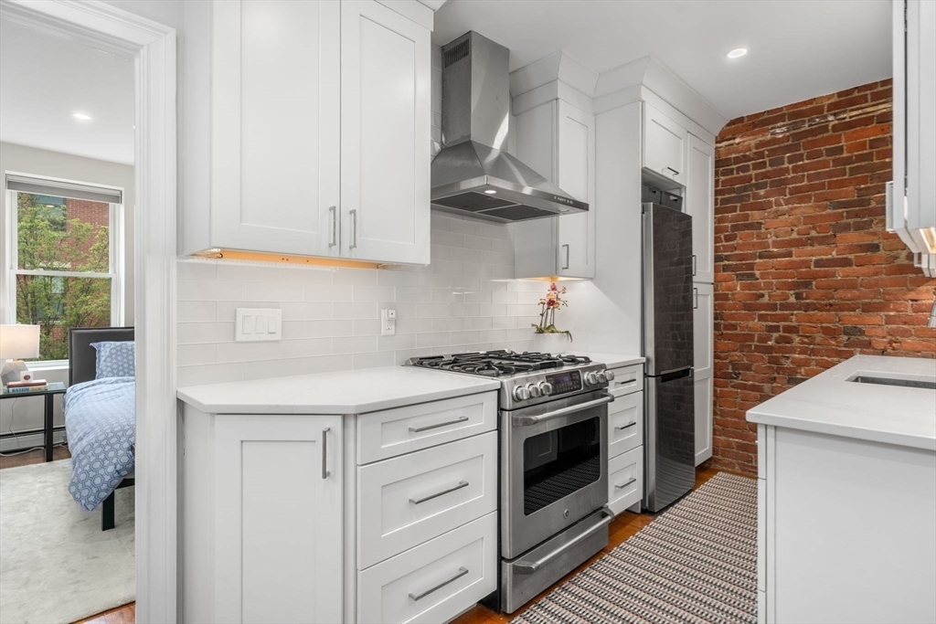 Property Photo: 11 Albemarle Street 4 MA 02115