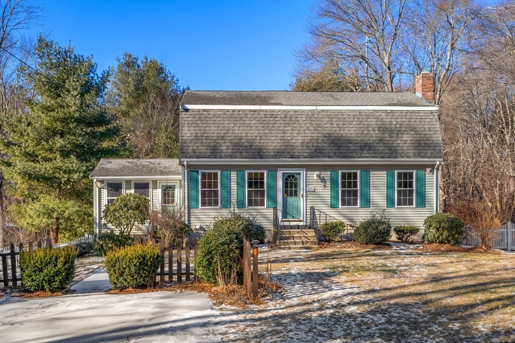 Property Photo: 209 Pleasant MA 02054