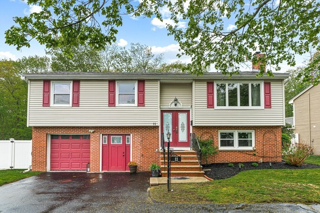 Property Photo: 11 Jeremiah Cir MA 02155