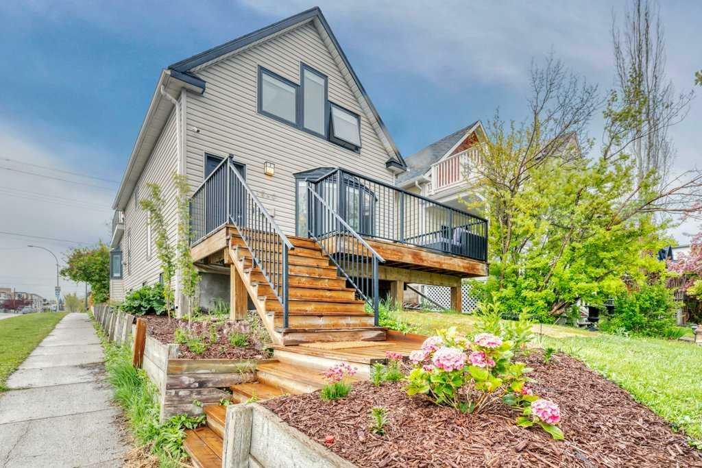 1940 Broadview Road NW  Calgary AB T2N 3H7 photo