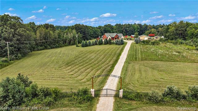 Property Photo: 4435 Imlay City Road MI 48412