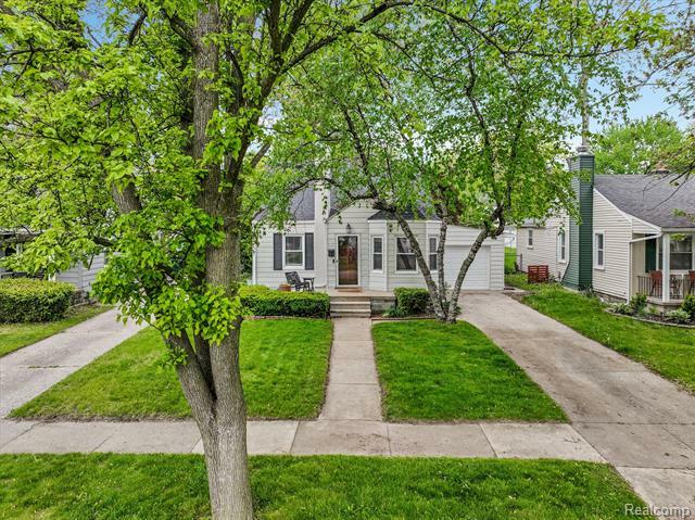 Property Photo: 1605 N Vermont Avenue MI 48067