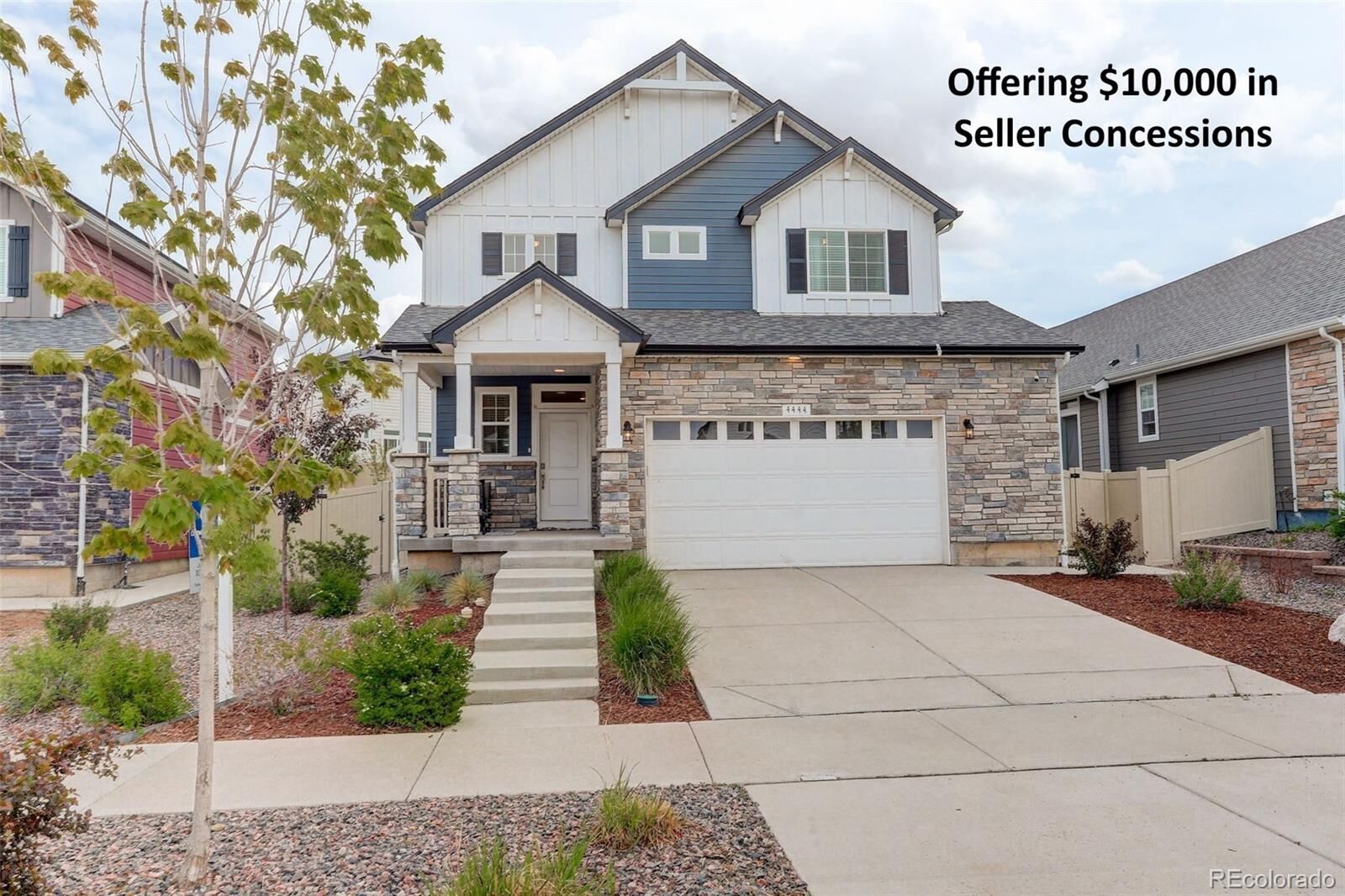 Property Photo: 4444 N Picadilly Court CO 80019