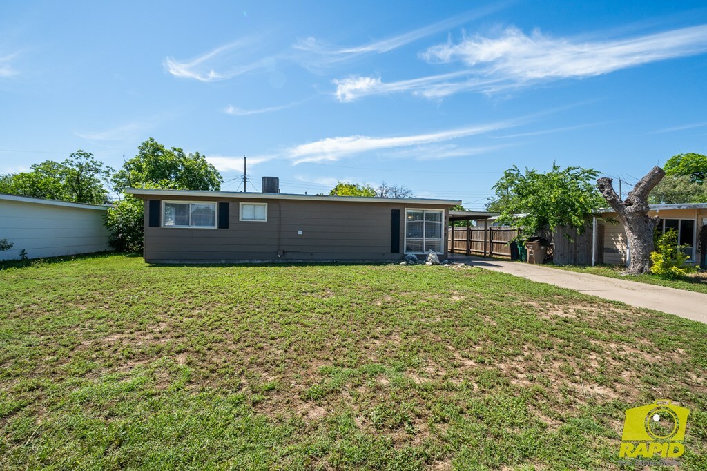 Property Photo:  2123 Wilson St  TX 76901 