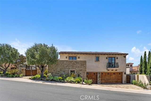 Property Photo: 35 Shoreline Drive CA 92629