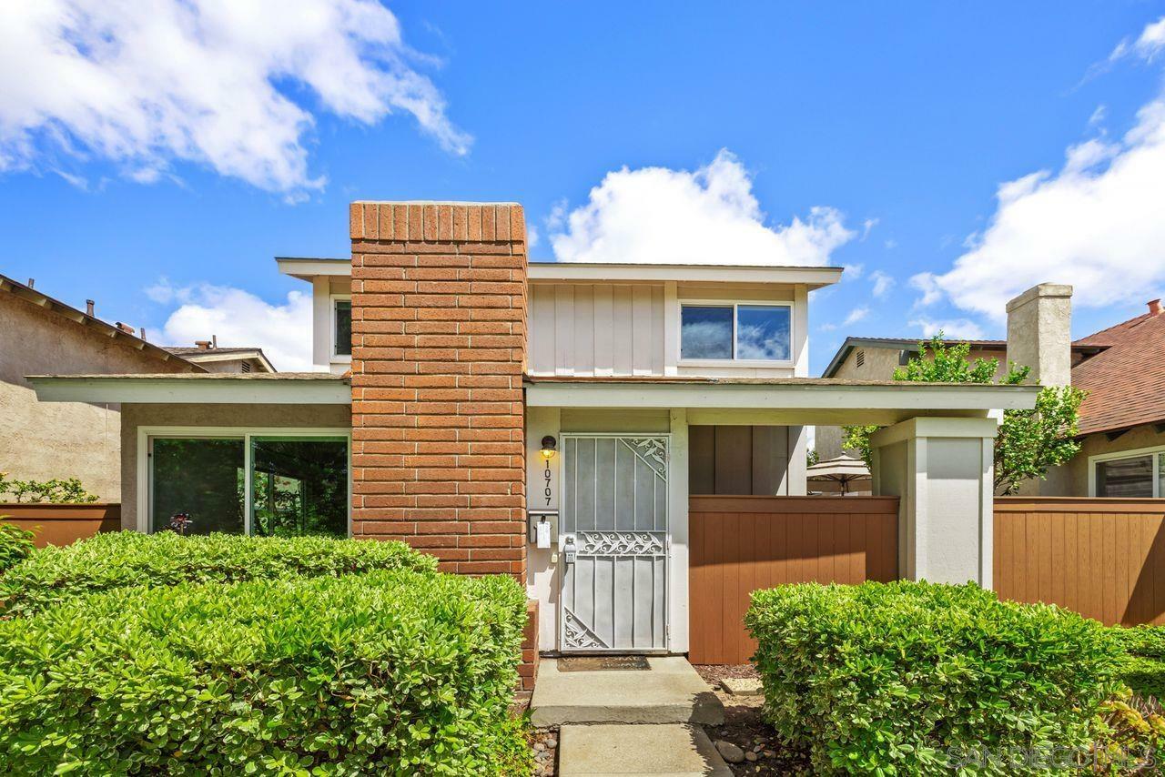 Property Photo: 10707 Esmeraldas Dr CA 92124