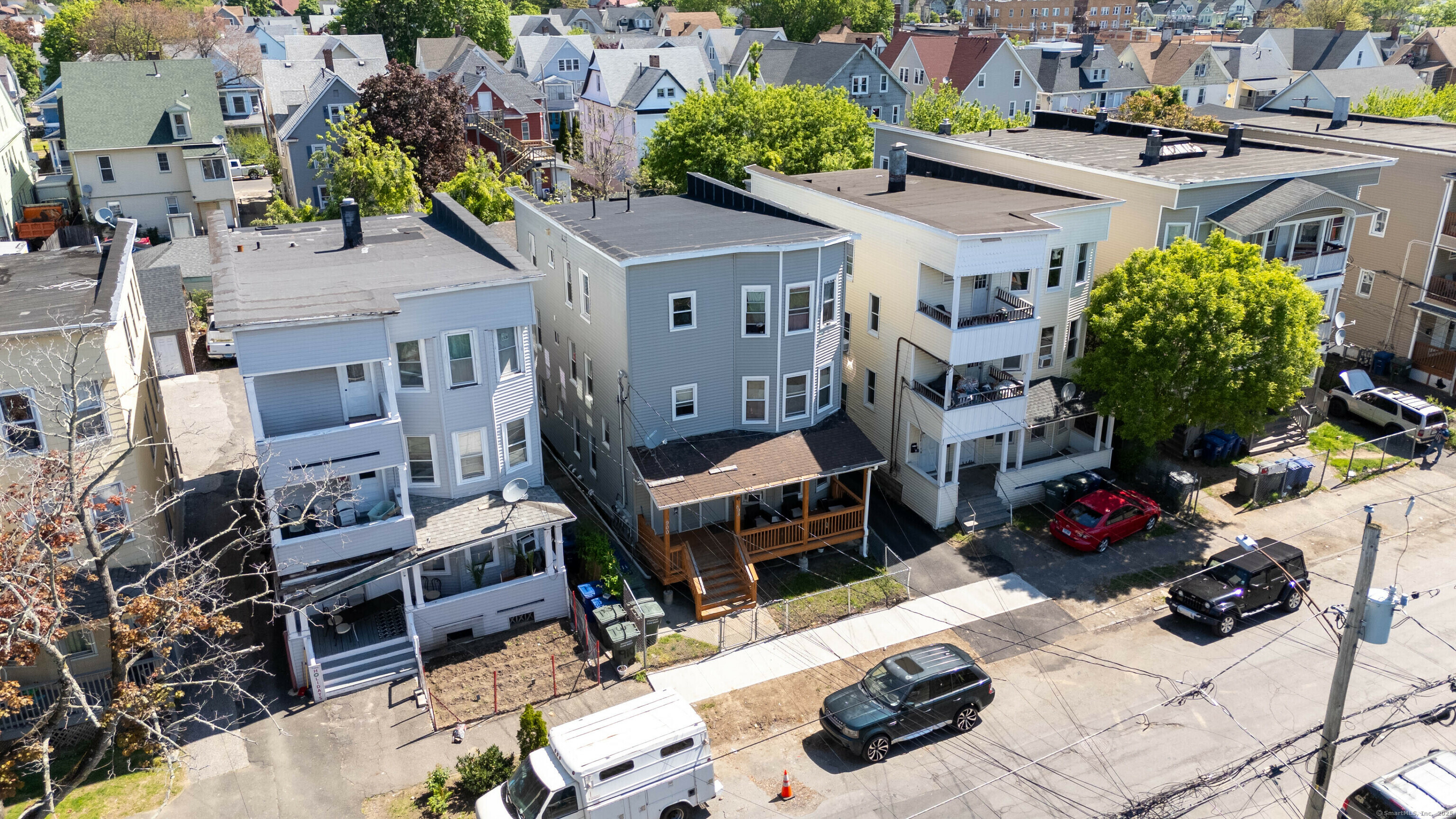 Property Photo: 898 Hancock Avenue CT 06605