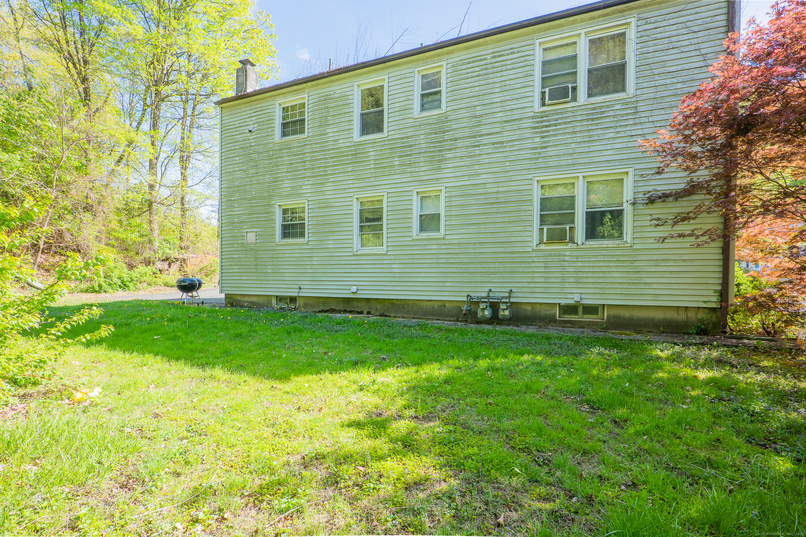 Property Photo:  69 Maple Avenue  CT 06801 