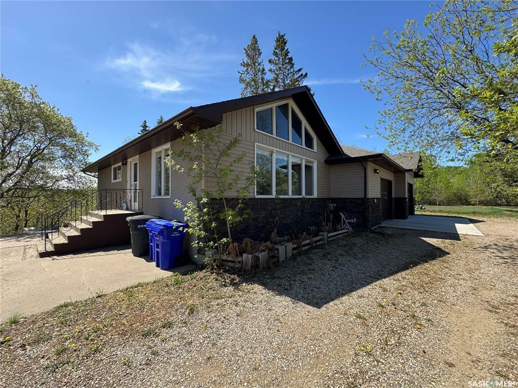 Property Photo: 2050 Riverside Drive SK S6V 5R3