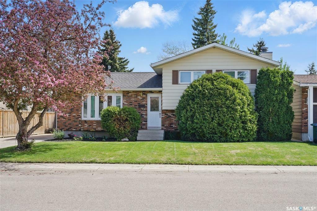 14 Schwager Crescent  Saskatoon SK S7H 5C2 photo
