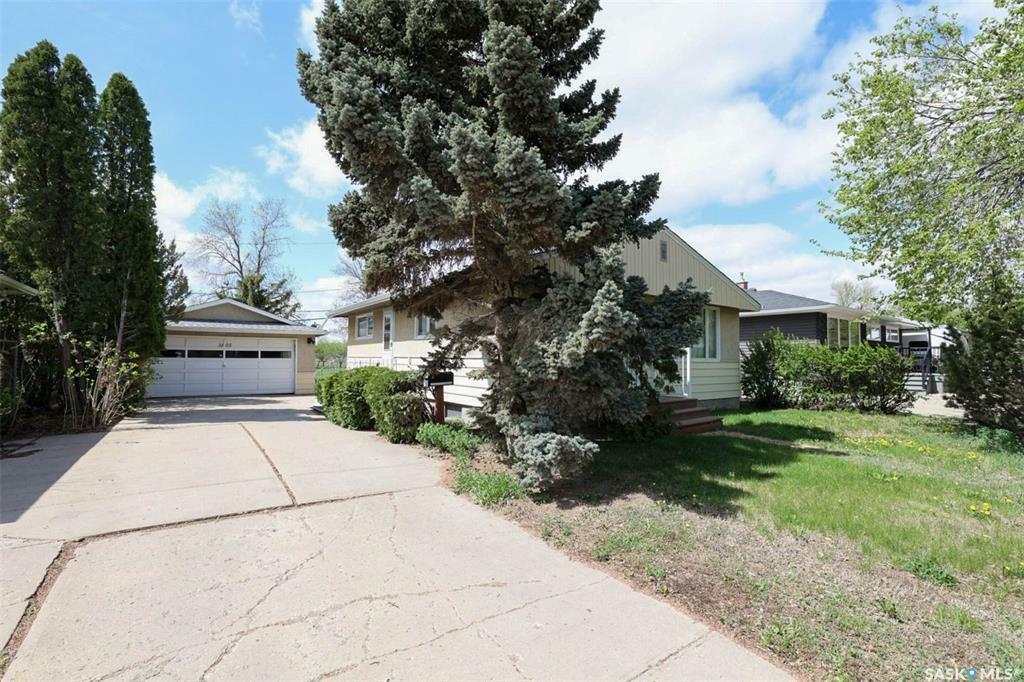 Photo de la propriété: 3105 Avonhurst Drive SK S4R 3J6