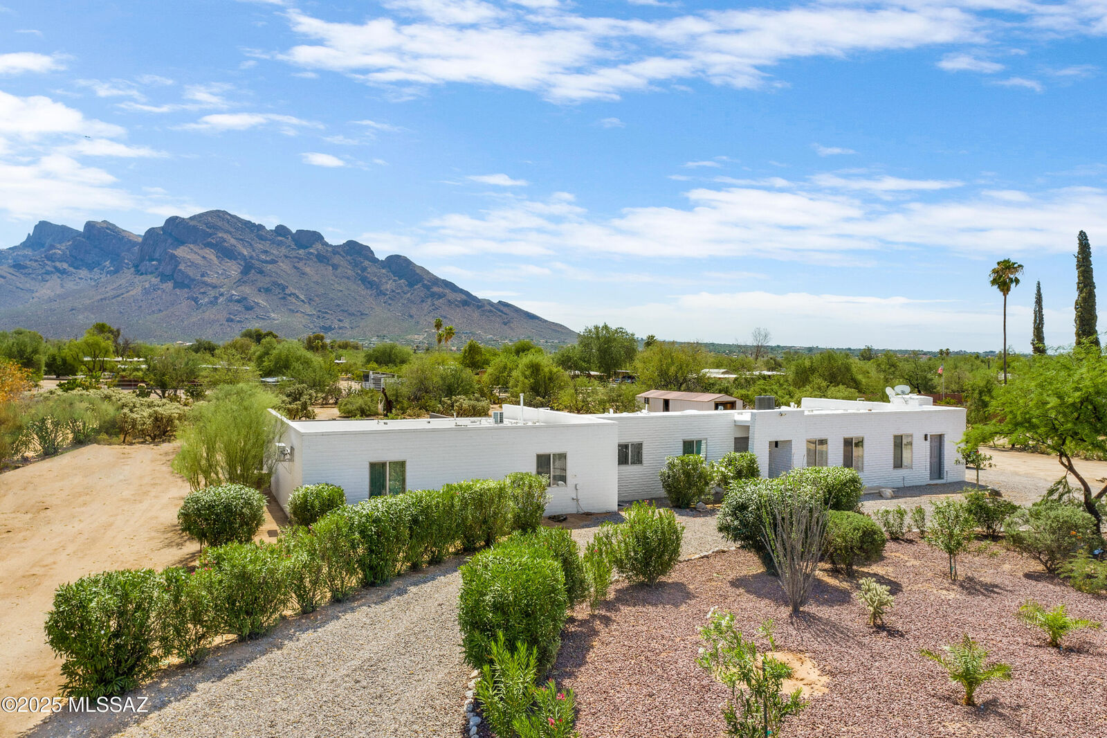 Property Photo:  9302 N Rancho Verde Drive  AZ 85704 