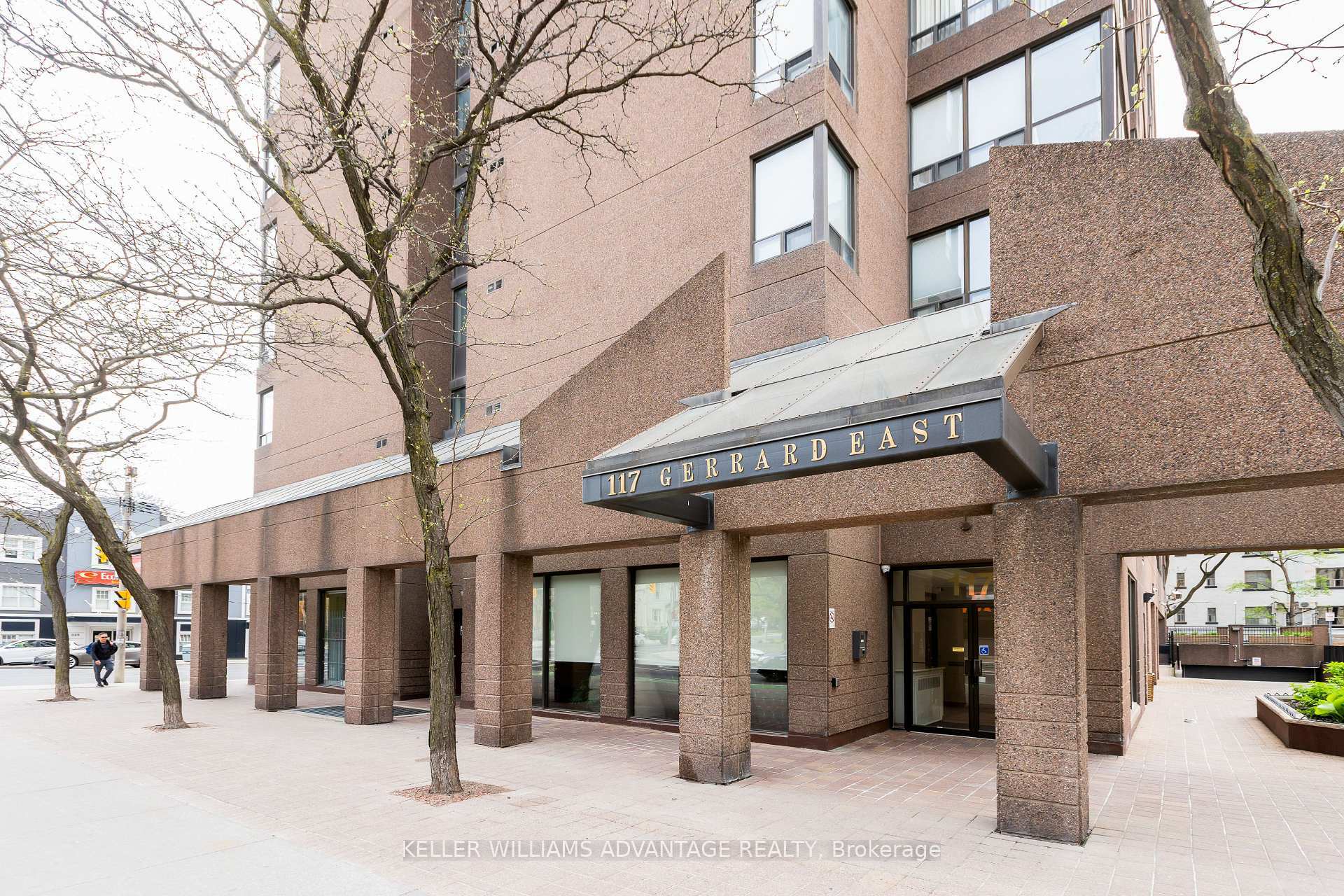 117 Gerrard Street E 404  Toronto ON M5B 2L4 photo