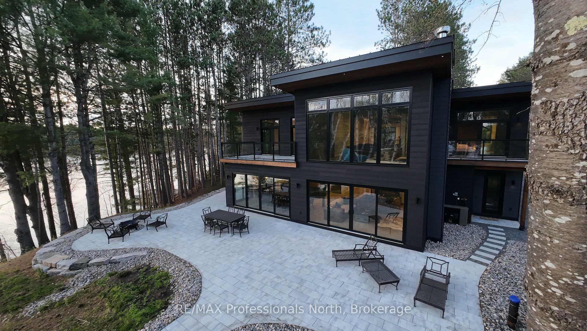 Photo de la propriété:  1025 Mary Roberts Road  ON P0B 1A0 