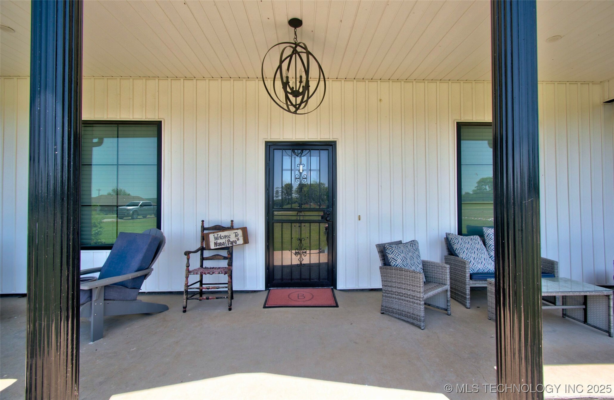 Property Photo: 110 W Zachry Lane OK 74462