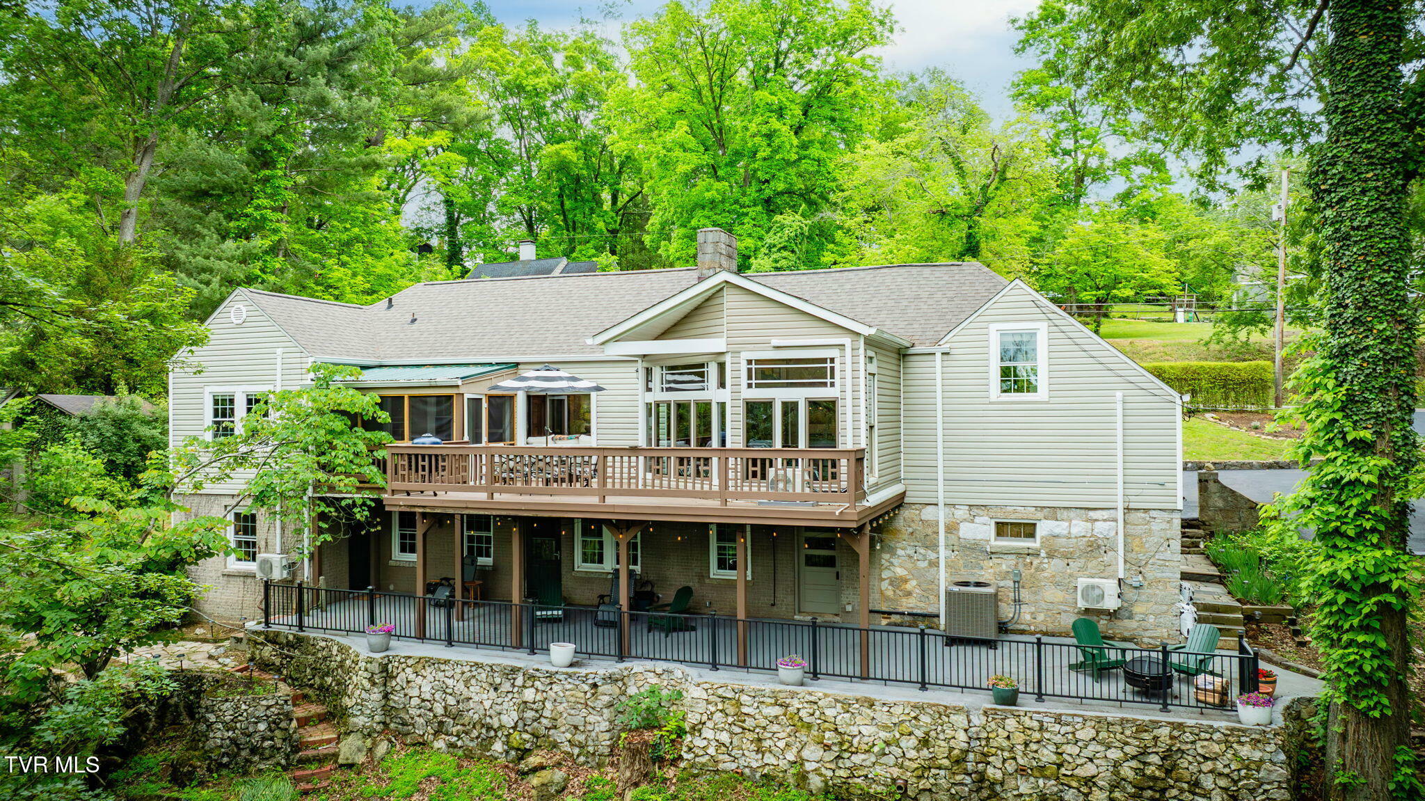 Property Photo: 3616 Orebank Road TN 37664