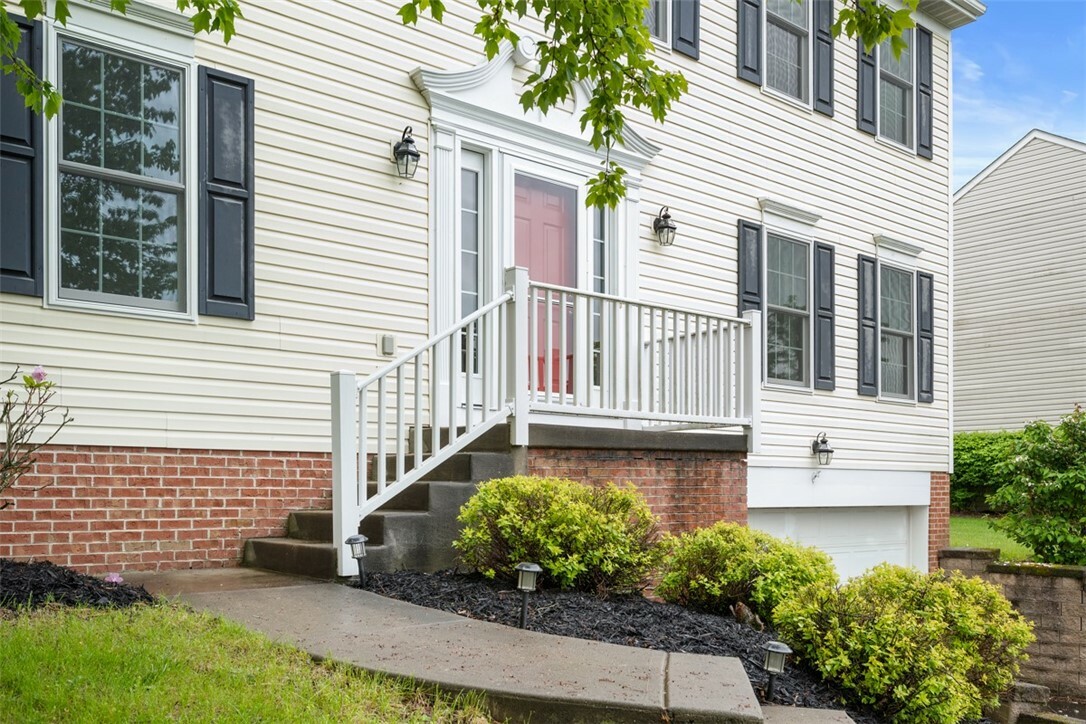 Property Photo: 939 White Water Dr PA 16046