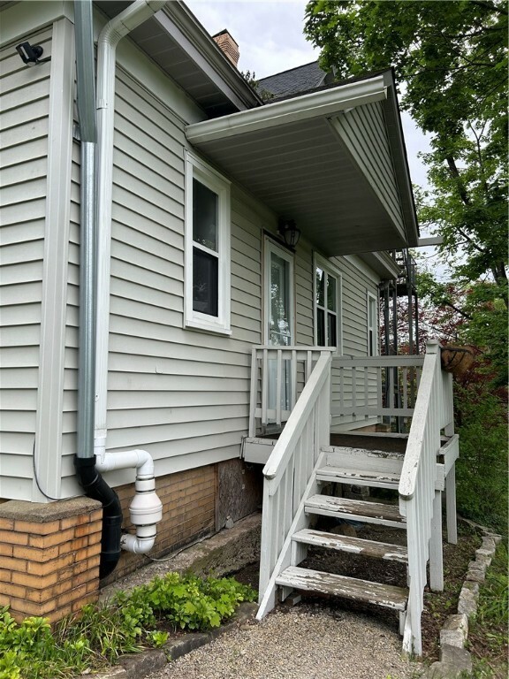 Property Photo: 4024 Ewalt Rd 1-A PA 15044