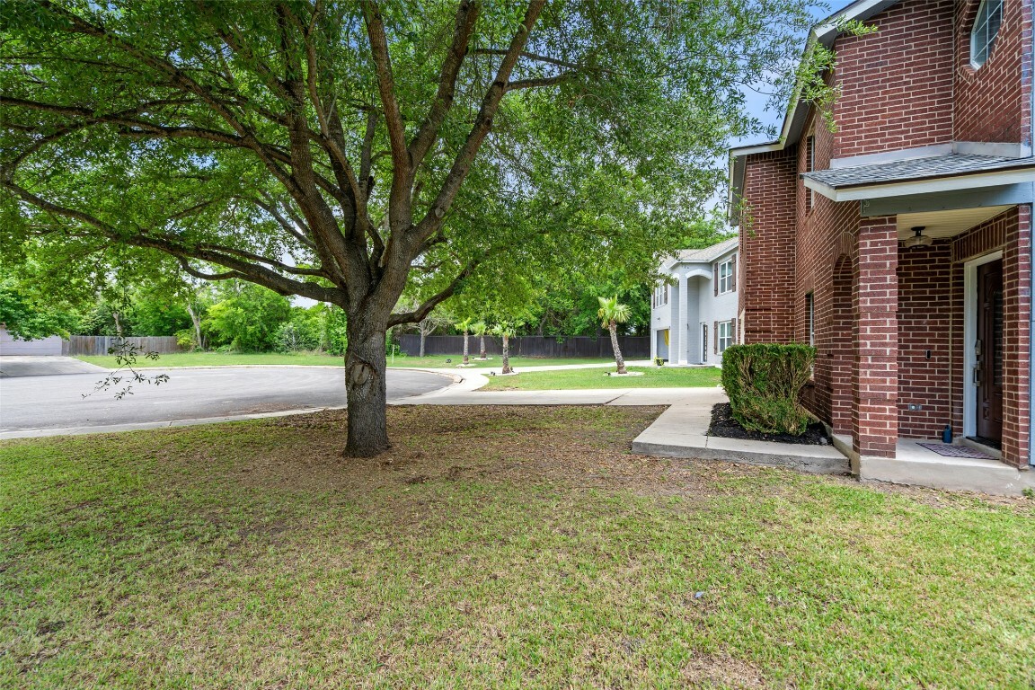 Property Photo: 361 Whispering Hollow Drive TX 78640