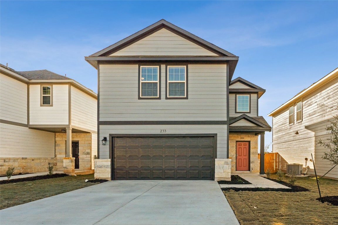 Property Photo: 233 Kellys Heroes Way TX 76537