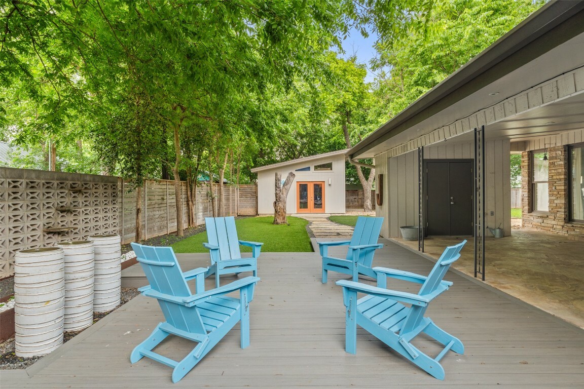 1254 S Church Street  Georgetown TX 78626 photo