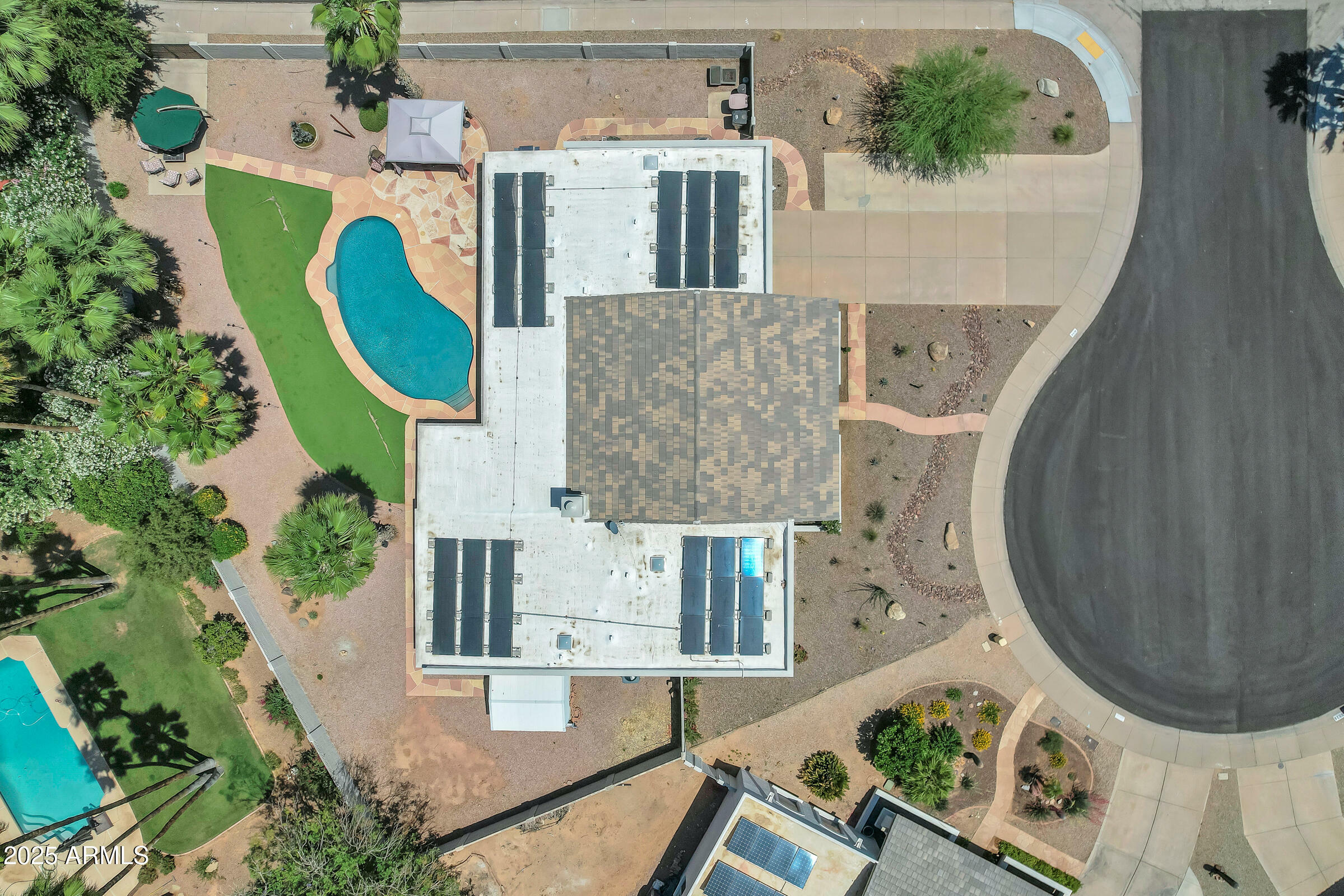 Property Photo: 8936 N 80th Place AZ 85258