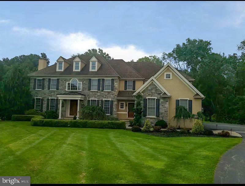 1707 Chantilly Lane  Chester Springs PA 19425 photo