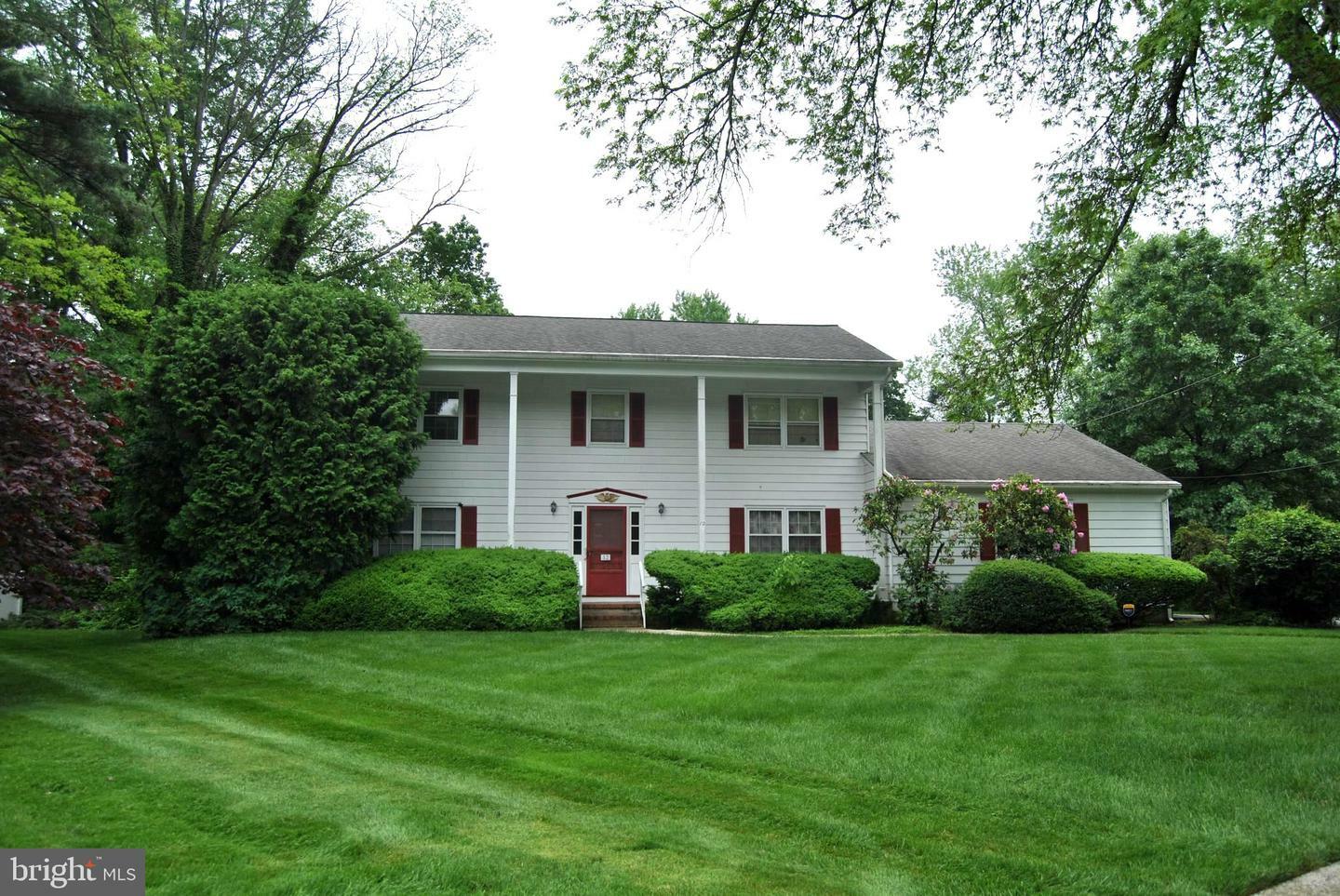 12 Springwood Drive  Princeton Junction NJ 08550 photo