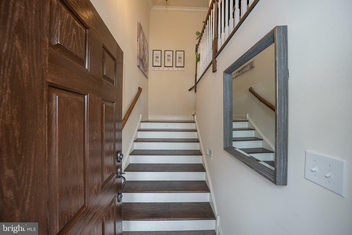 Property Photo: 210 Skylar Lane PA 19087
