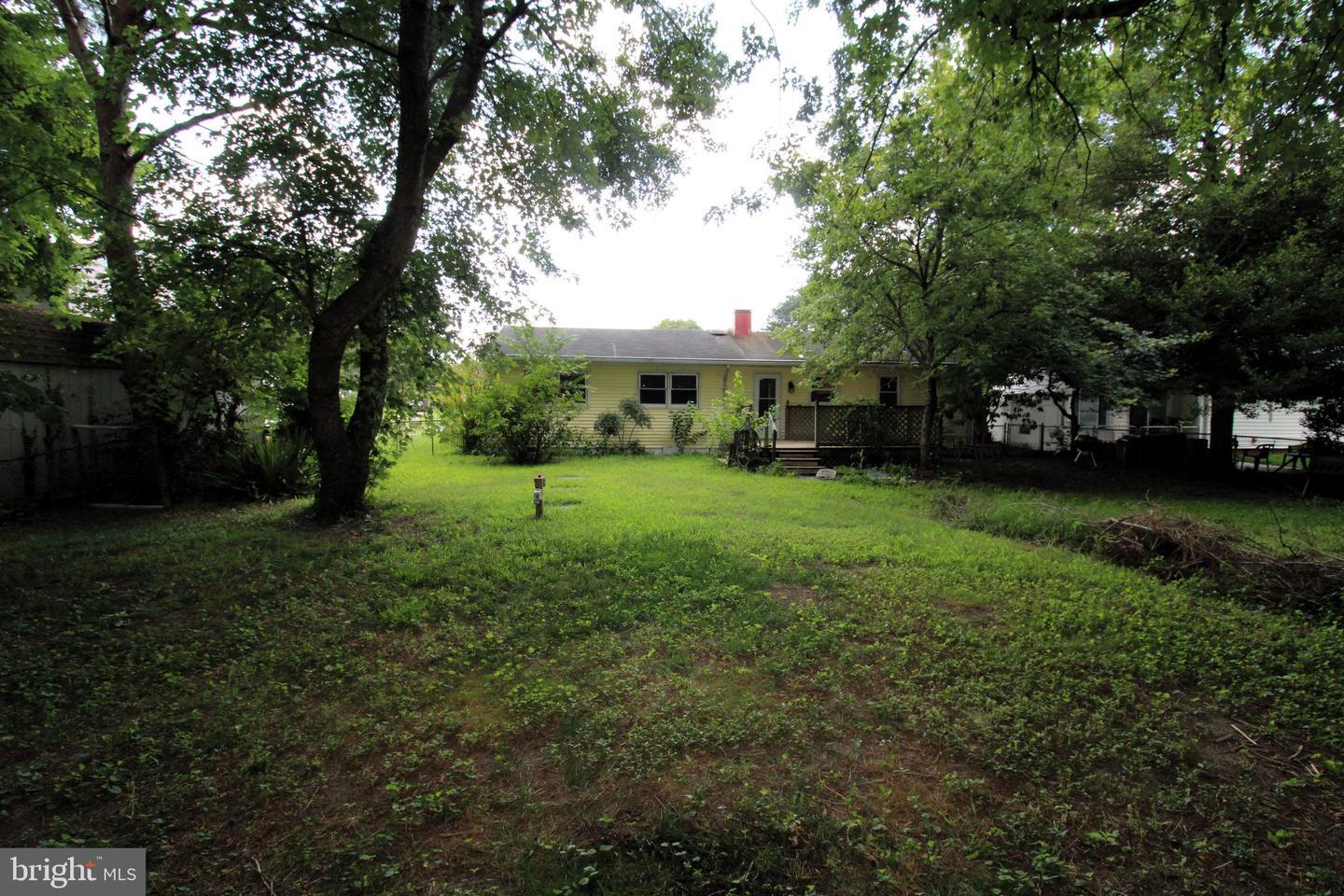 Property Photo:  512 Regency Drive  MD 21804 
