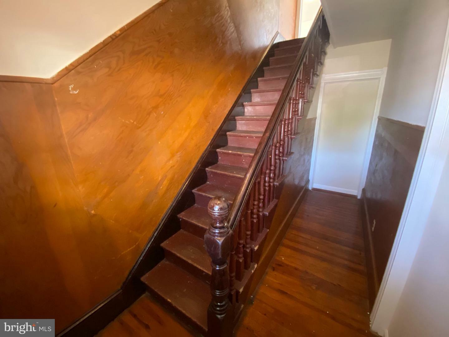 Property Photo:  1800 Washington Avenue Apt B  VA 22401 
