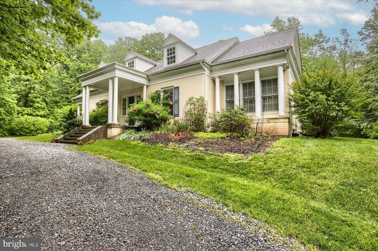 Property Photo: 669 Saw Mill Road PA 17055