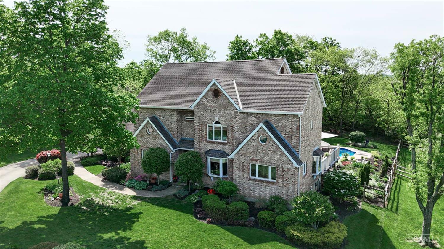 Property Photo: 5087 Park Ridge Court OH 45069