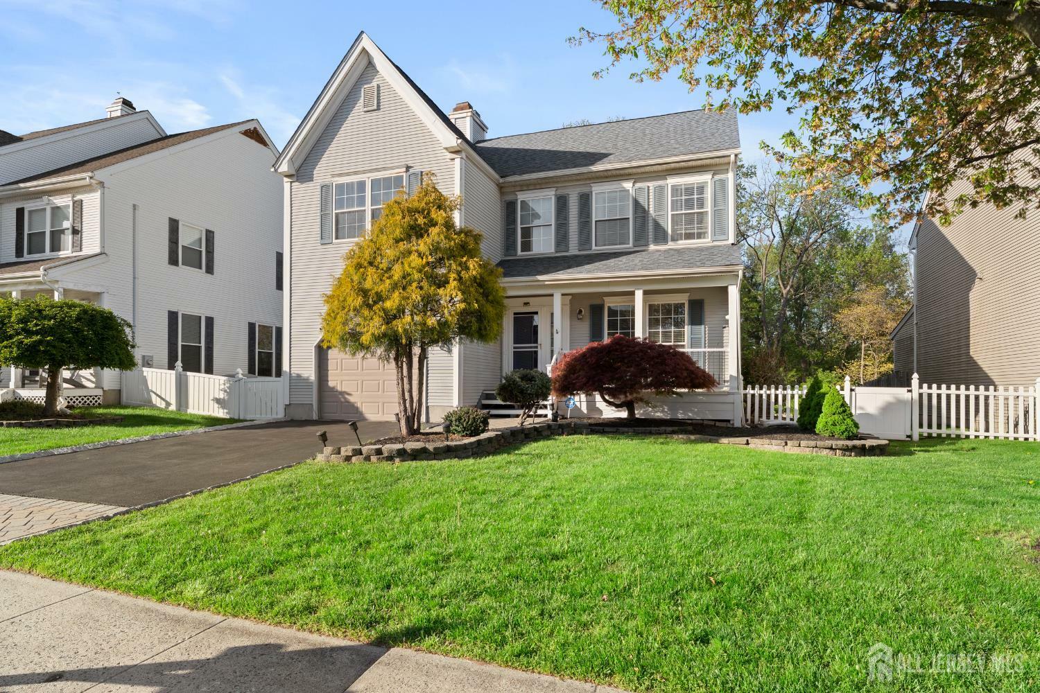 54 Magellan Way  Franklin Twsp NJ 08823 photo