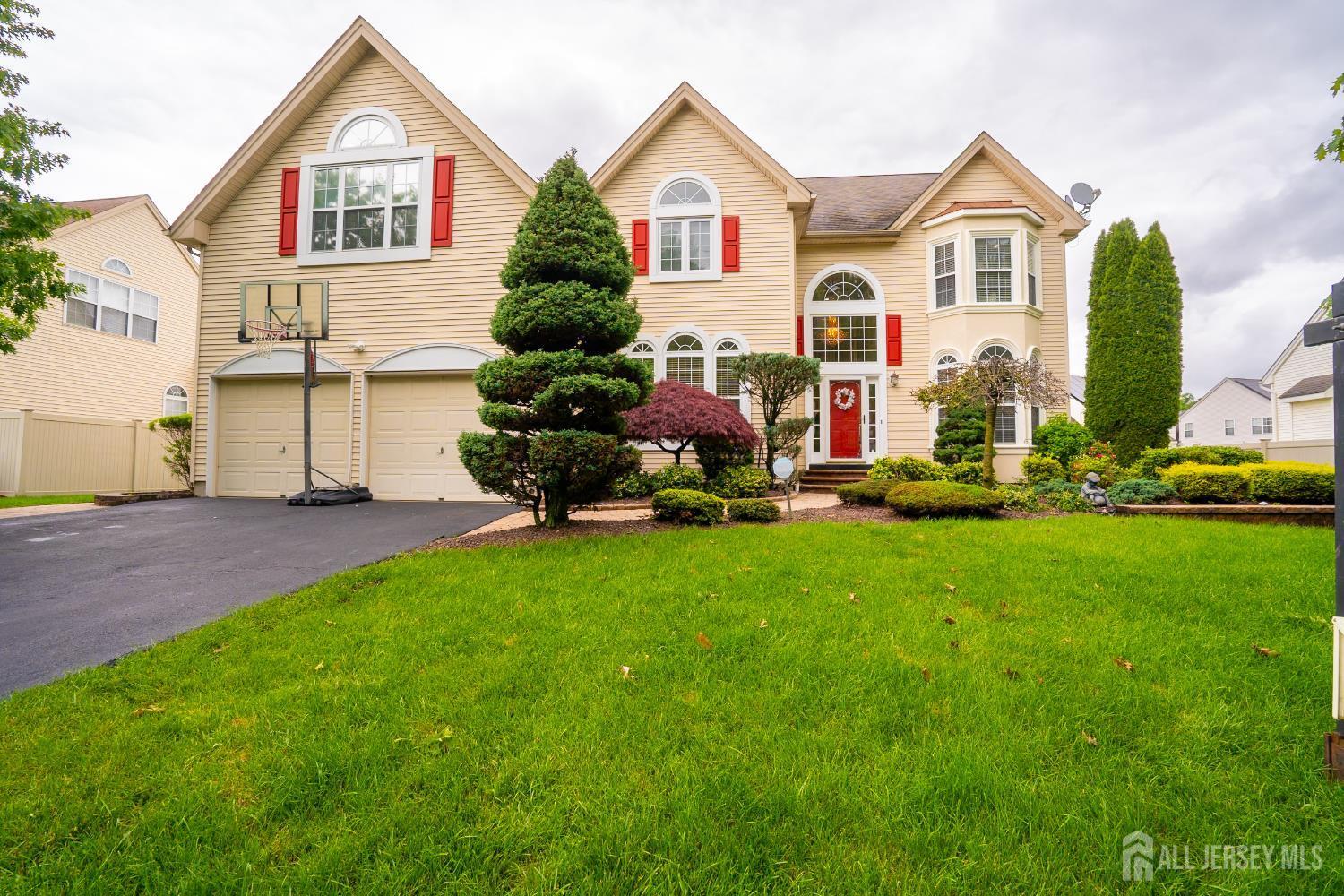 Property Photo: 4 Bernadette Circle NJ 08852