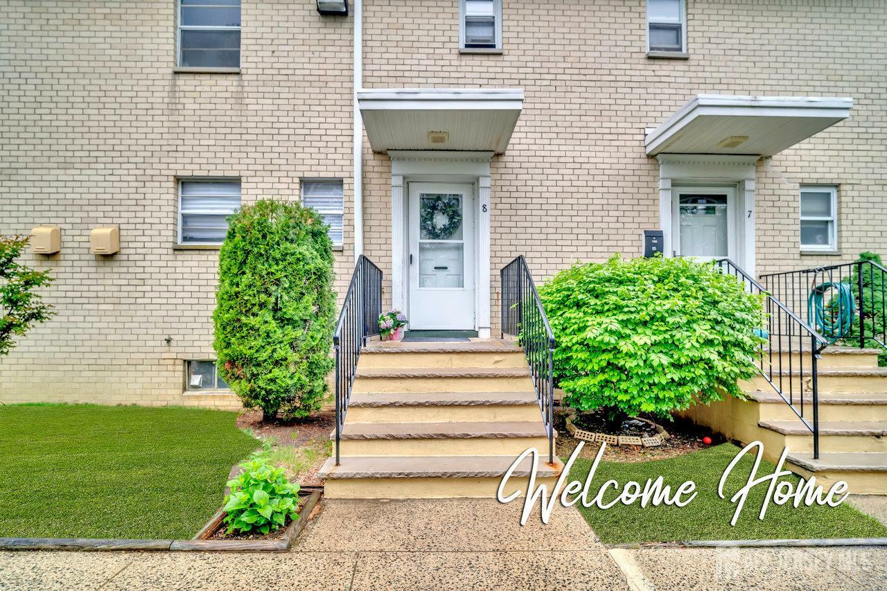 Property Photo: 402 Cranbury Road 8 NJ 08816
