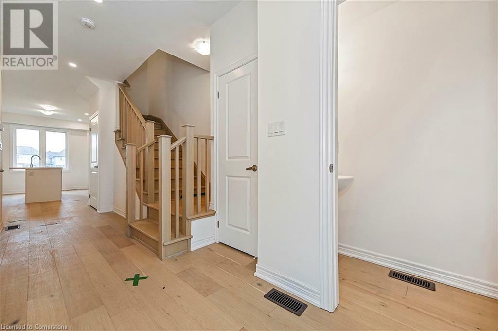 Property Photo: 46 Linden Park Lane ON L9A 1Y1