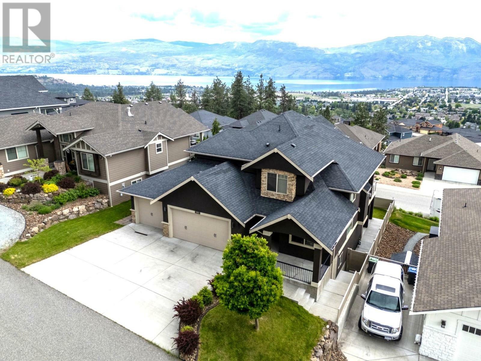Property Photo: 3095 Sageview Road BC V4T 3H2
