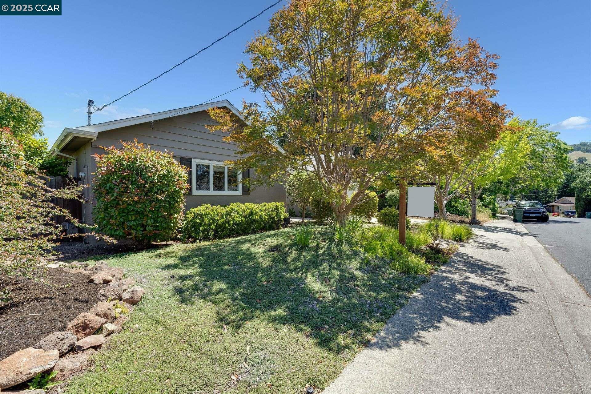 Property Photo: 1430 Piedra Drive CA 94597