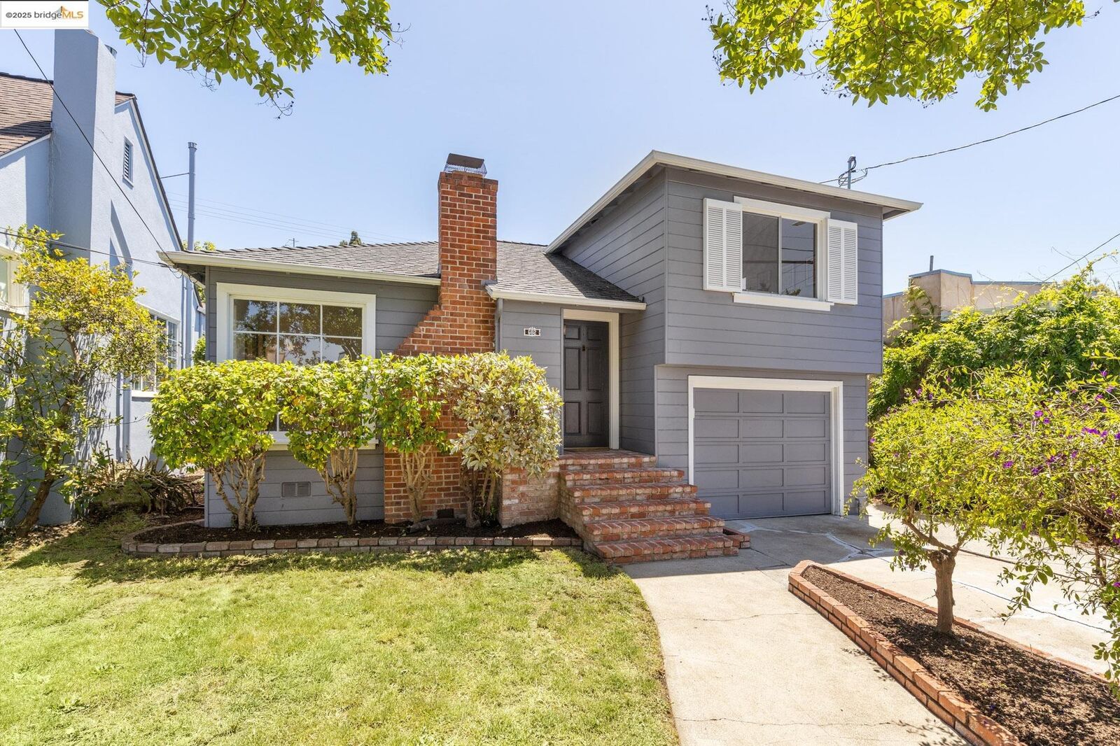 Property Photo:  682 Saint Marys Ave  CA 94577 