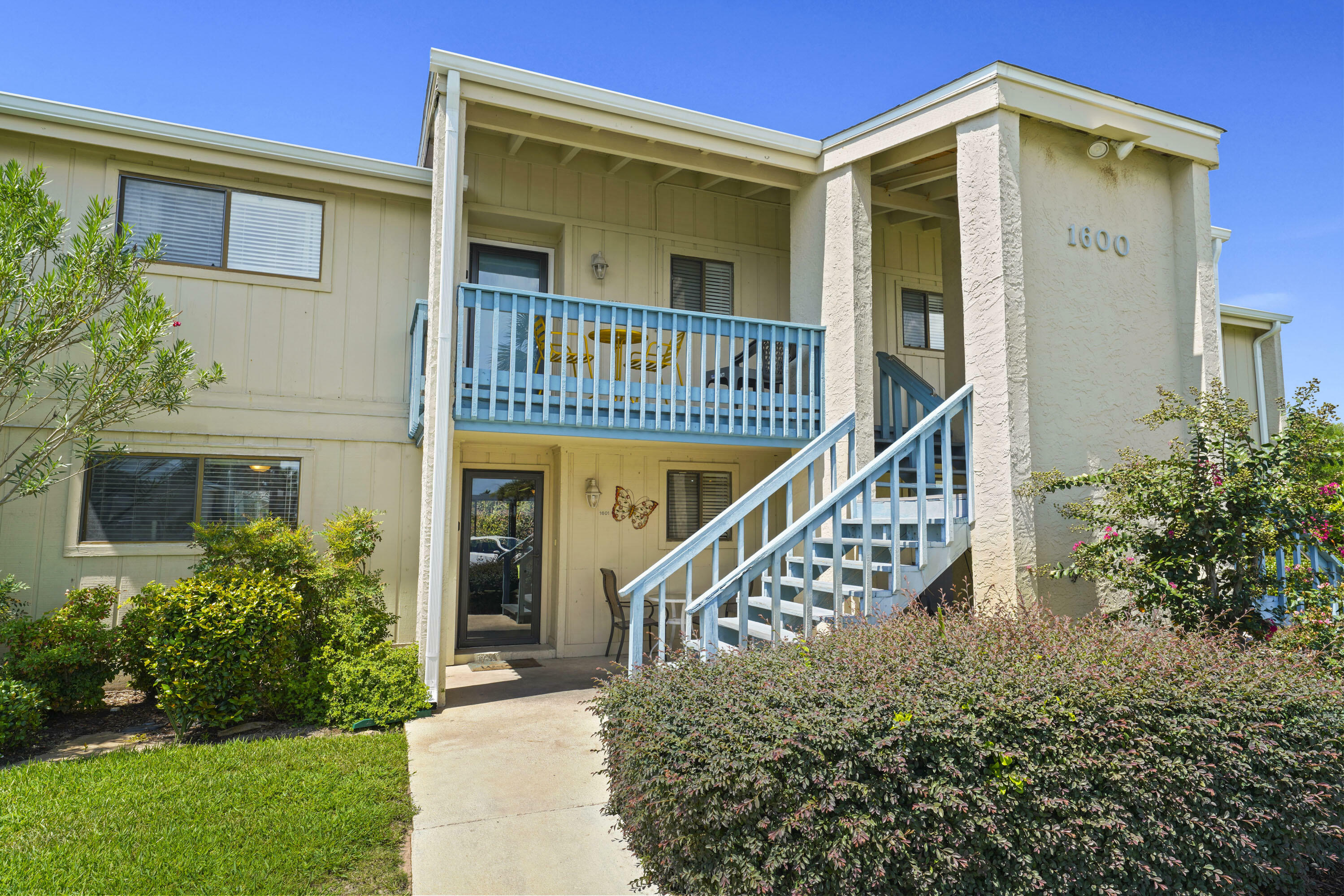 Property Photo: 3755 Scenic Highway 98 1601 FL 32541