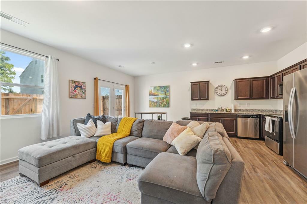 Property Photo: 216 Grand Central Way GA 30120
