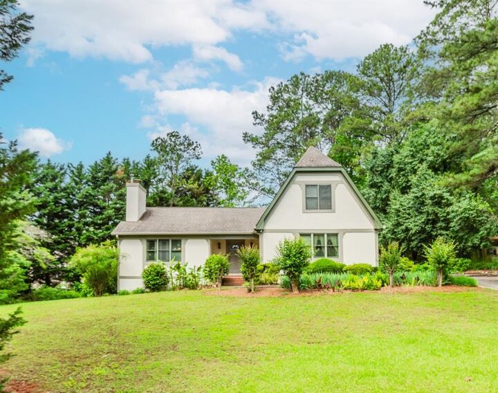 Property Photo: 529 Arnold Road GA 30044
