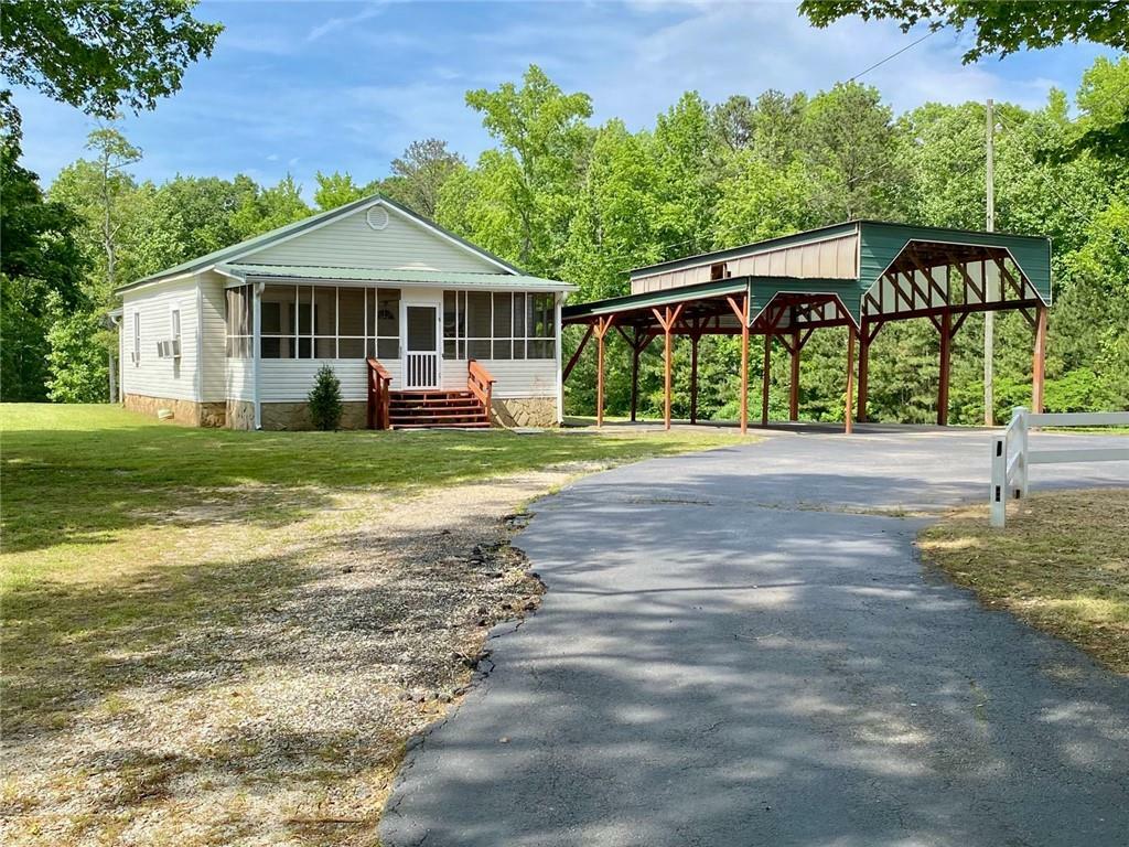Property Photo: 505 Sandhill Hickory Level Road GA 30116