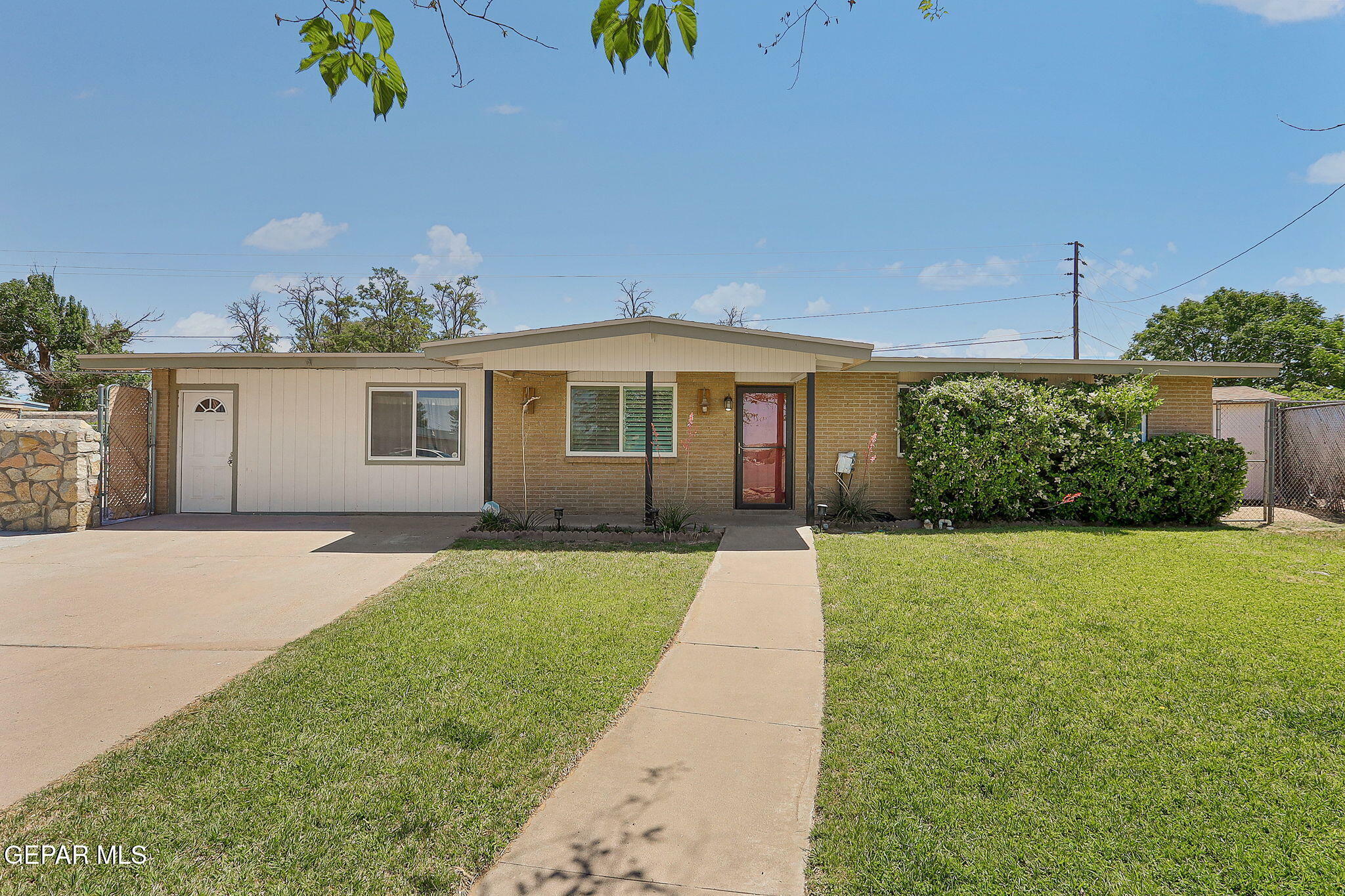 4540 Swan Drive Drive  El Paso TX 79922 photo