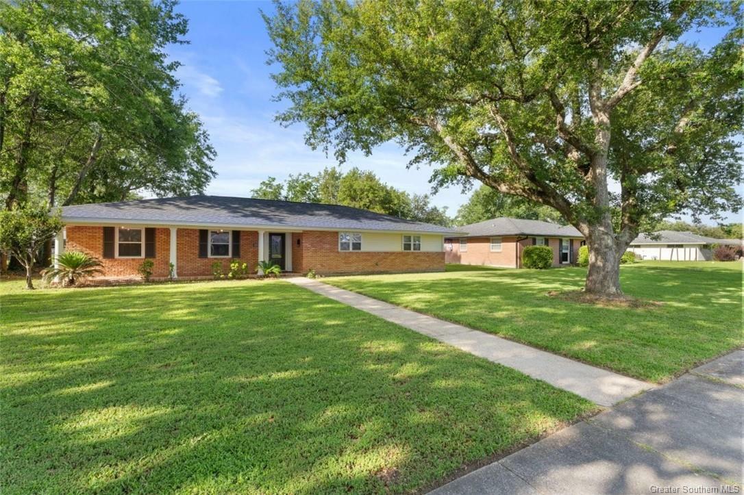 Property Photo: 1816 20th Street LA 70601