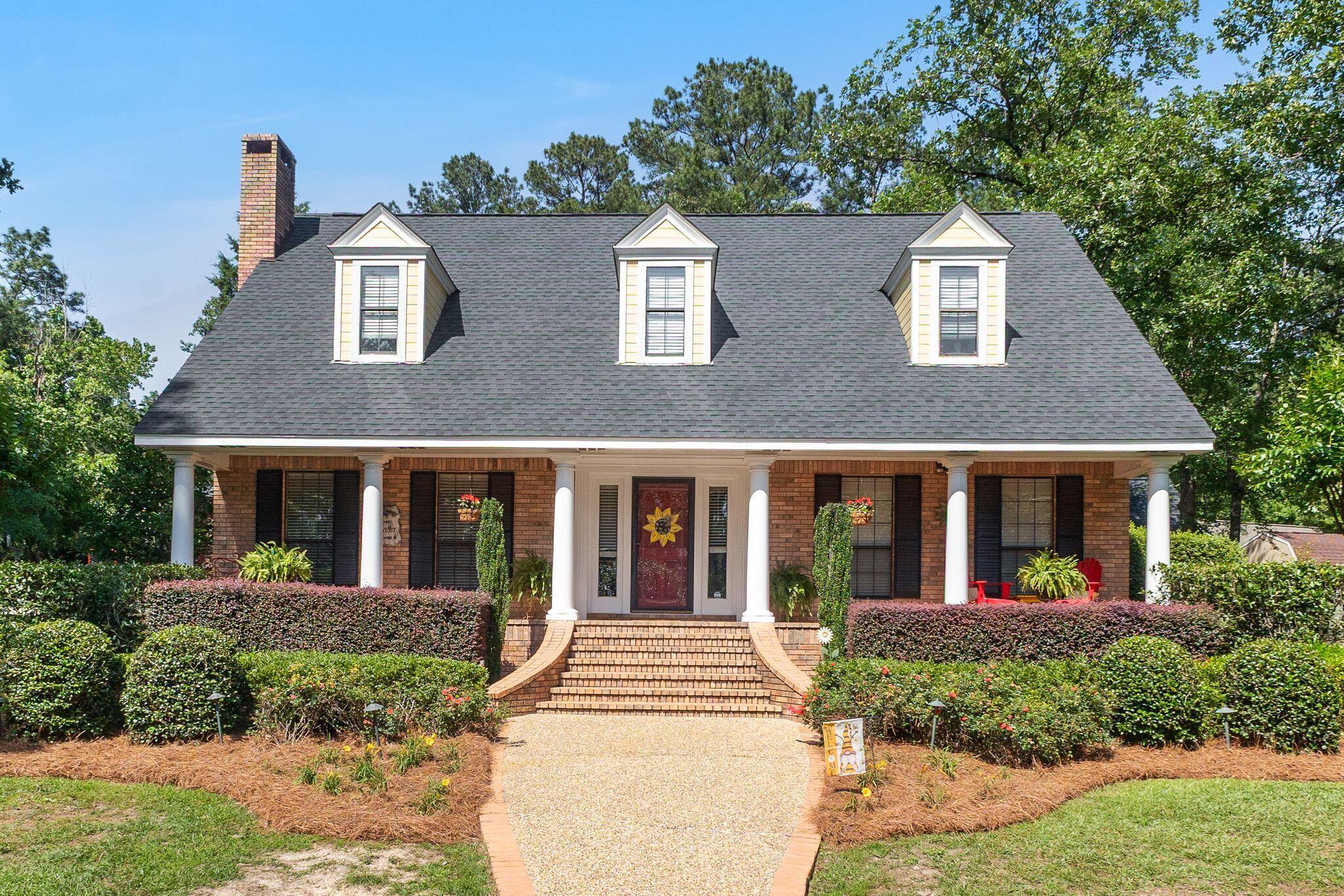 Property Photo: 249 Cross Creek MS 39465