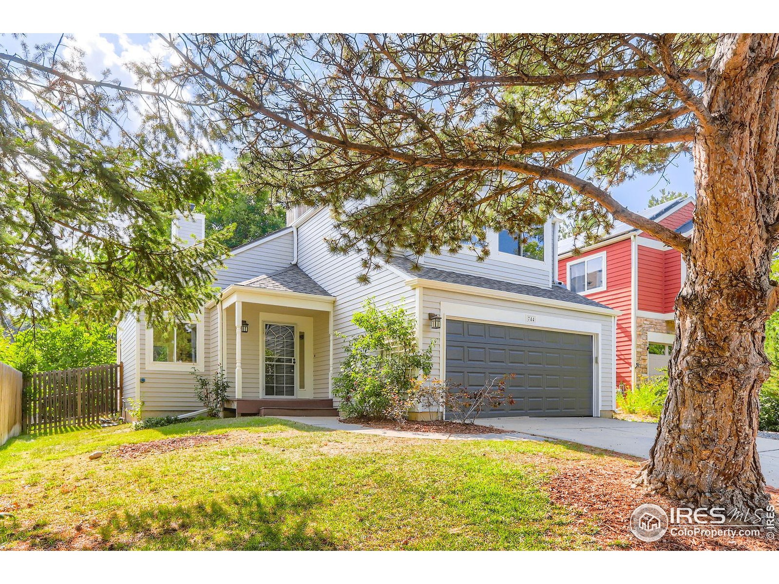 Property Photo: 744 Owl Dr CO 80027