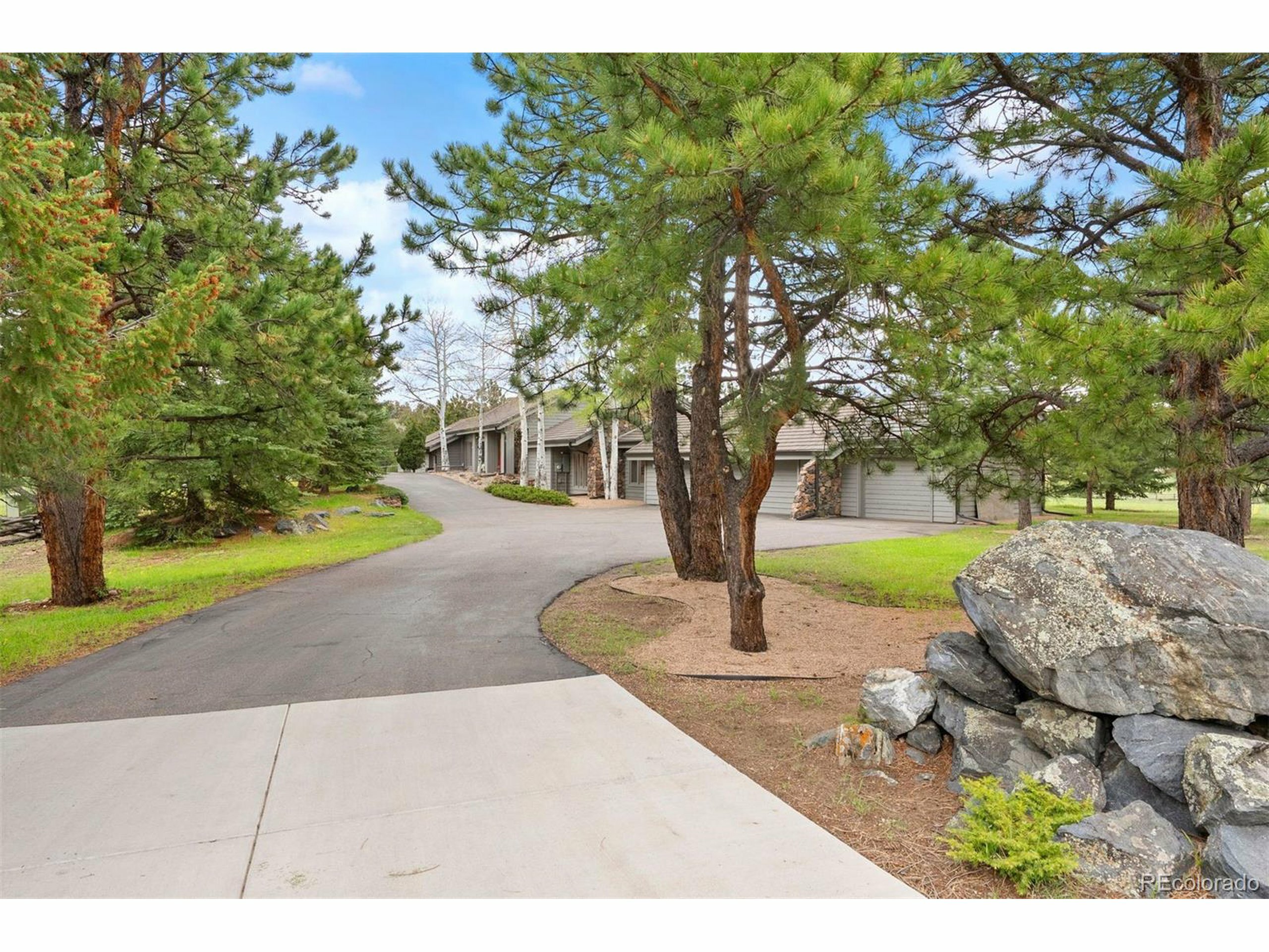 Property Photo: 32399 Woodland Dr CO 80439